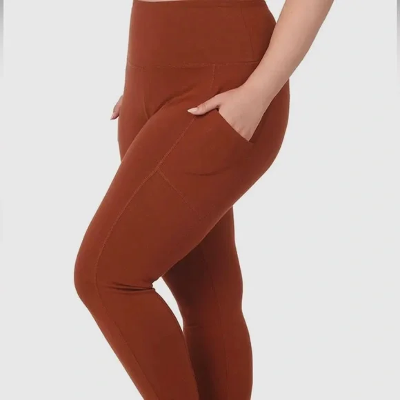 Sold - Picture 2 of 4